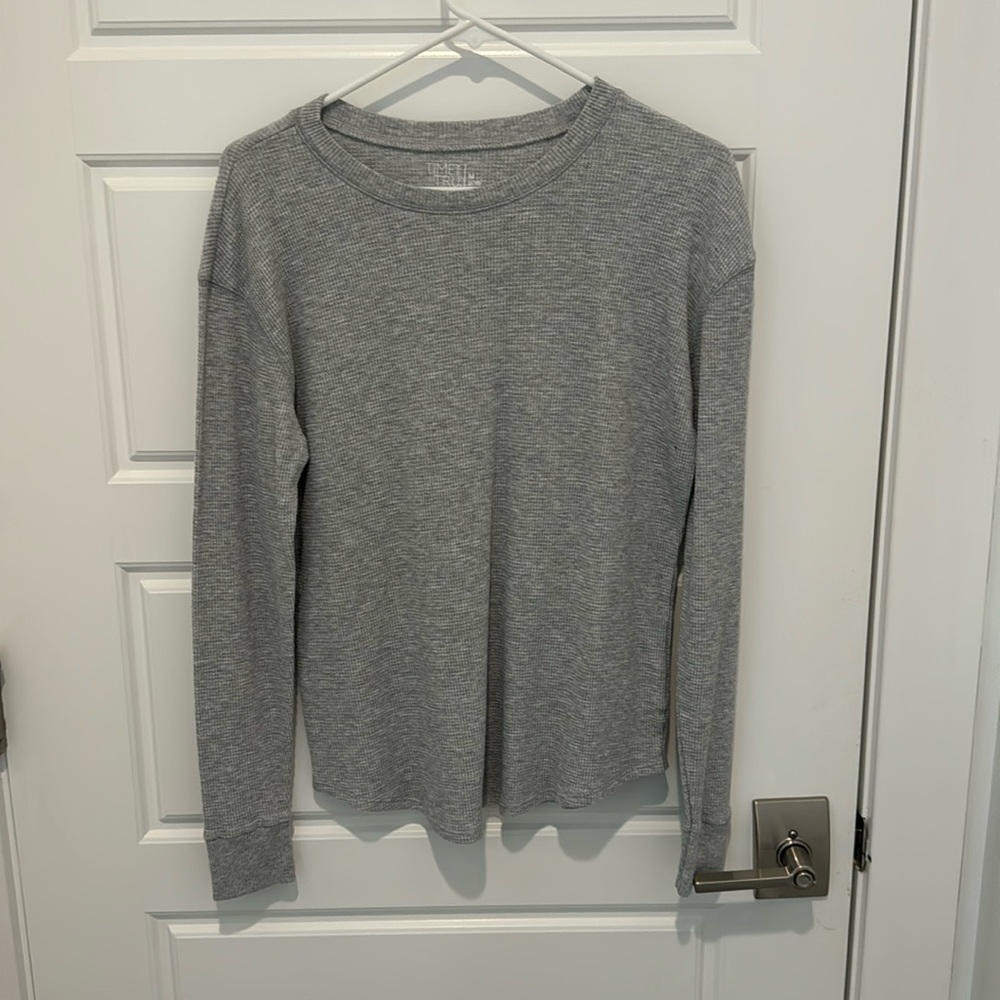 Grey long sleeve